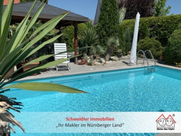 Summer Dreaming: Exklusives Einfamilienhaus mit Traumgarten und Garage in Eckental-Eckenhaid, 90542 Eckental, Einfamilienhaus