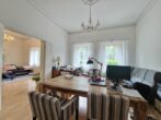 Charme mal 4! Schöne 4-Zimmer-Wohnung im Herzen von Fürth mit Blick ins Grüne - Esszimmer