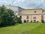 Vorsorge im Alter oder solide Kapitalanlage! 1-Zimmer-Pflegeapartment (EG) im Jahnpark in Forchheim - Rückansicht