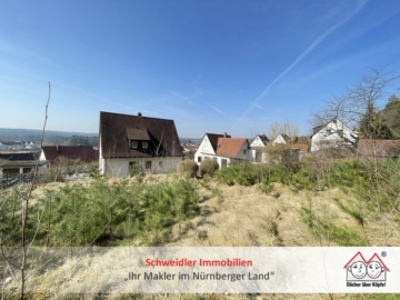 Blick ins Land – Naturnahes Baugrundstück mit Abriss in beliebter Lage am Laufer Kunigundenberg, 91207 Lauf, Grundstück